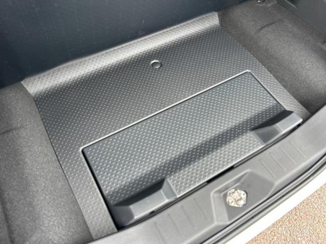 ルーミー Ｇ　新品タイヤ／保証書／ディスプレイオーディオ９インチ／衝突安全装置／両側電動スライドドア／ヘッドランプ　ＬＥＤ／Ｂｌｕｅｔｏｏｔｈ接続／ＥＴＣ／ＥＢＤ付ＡＢＳ／横滑り防止装置　衝突被害軽減システム　ＴＶ（24枚目）