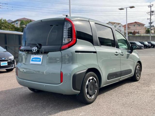 シエンタ Ｚ　保証書／ディスプレイオーディオ＋ナビ１０インチ／フリップダウンモニター／トヨタセーフティセンス／両側電動スライドドア／パノラミックビューモニター／車線逸脱防止支援システム　衝突被害軽減システム　禁煙車（3枚目）