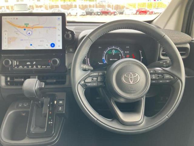 シエンタ Ｚ　保証書／ディスプレイオーディオ＋ナビ１０インチ／フリップダウンモニター／トヨタセーフティセンス／両側電動スライドドア／パノラミックビューモニター／車線逸脱防止支援システム　衝突被害軽減システム　禁煙車（16枚目）