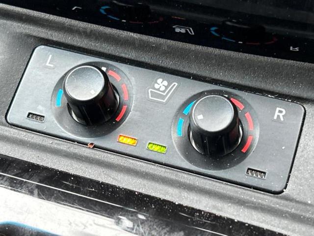 ヴェルファイア Z Gエディション サンルーフ/保証書/ディスプレイオーディオ+ナビ9インチ/フリップダウンモニター/両側電動スライドドア/シートエアコン/シート 合皮/電動バックドア/ヘッドランプ LED バックカメラ 後席モニター(42枚目)