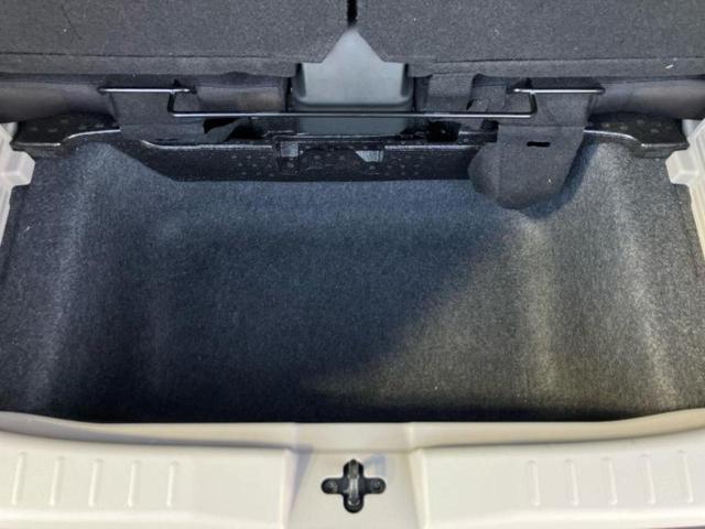 デイズ Ｓ　保証書／ＵＳＢジャック／アイドリングストップ／禁煙車／エアバッグ　運転席／エアバッグ　助手席／パワーウインドウ／パワーステアリング／オートライト／マニュアルエアコン／取扱説明書／パワードアロック（24枚目）