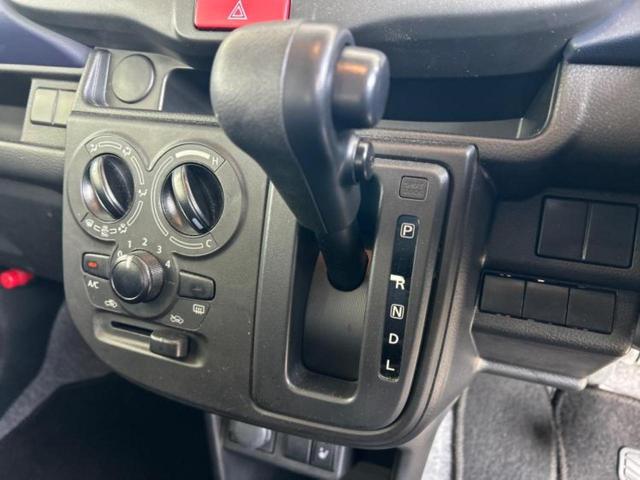 キャロル ＧＬ　シートヒーター　運転席／ＥＢＤ付ＡＢＳ／横滑り防止装置／アイドリングストップ／禁煙車／エアバッグ　運転席／エアバッグ　助手席／パワーウインドウ／マニュアルエアコン／取扱説明書／アクセサリーソケット（13枚目）