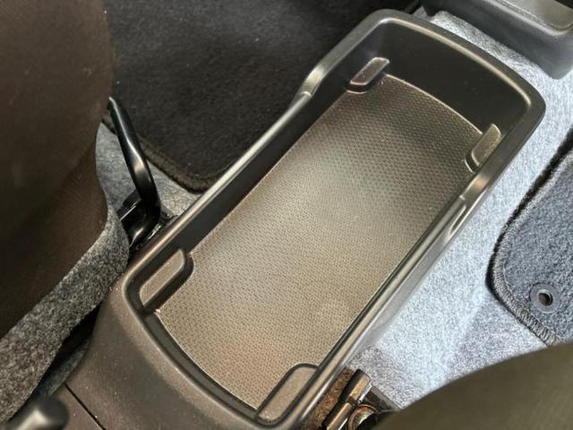 キャロル ＧＬ　シートヒーター　運転席／ＥＢＤ付ＡＢＳ／横滑り防止装置／アイドリングストップ／禁煙車／エアバッグ　運転席／エアバッグ　助手席／パワーウインドウ／マニュアルエアコン／取扱説明書／アクセサリーソケット（34枚目）