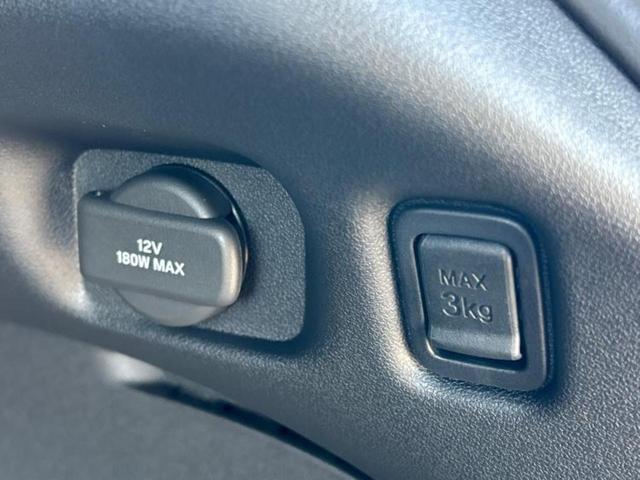 ＺＲ－Ｖ ｅＨＥＶ　Ｚ　保証書／ディスプレイオーディオ＋ナビ９インチ／ホンダセンシング／シートヒーター　前席／マルチビューカメラシステム／車線逸脱防止支援システム／シート　フルレザー／電動バックドア／登録済未使用車　革シート（49枚目）