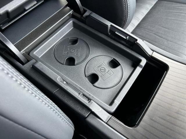 ハリアー Ｇ　モデリスタエアロ／保証書／ディスプレイオーディオ＋ナビ１２．３インチ／デジタルインナーミラー／トヨタセーフティセンス／車線逸脱防止支援システム／電動バックドア／ドライブレコーダー　前後　フルエアロ（31枚目）