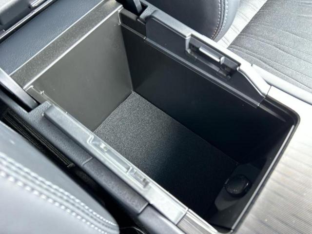 ハリアー Ｇ　モデリスタエアロ／保証書／ディスプレイオーディオ＋ナビ１２．３インチ／デジタルインナーミラー／トヨタセーフティセンス／車線逸脱防止支援システム／電動バックドア／ドライブレコーダー　前後　フルエアロ（32枚目）