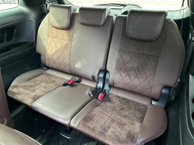 エスティマハイブリッド ４ＷＤアエラスプレミアムＧ　新品タイヤ／保証書／純正　９インチ　ＳＤナビ／フリップダウンモニター／衝突安全装置／シートヒーター／車線逸脱防止支援システム／電動バックドア／ヘッドランプ　ＬＥＤ／Ｂｌｕｅｔｏｏｔｈ接続／ＥＴＣ（19枚目）