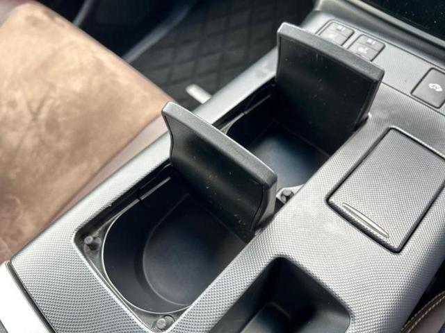 エスティマハイブリッド ４ＷＤアエラスプレミアムＧ　新品タイヤ／保証書／純正　９インチ　ＳＤナビ／フリップダウンモニター／衝突安全装置／シートヒーター／車線逸脱防止支援システム／電動バックドア／ヘッドランプ　ＬＥＤ／Ｂｌｕｅｔｏｏｔｈ接続／ＥＴＣ（40枚目）