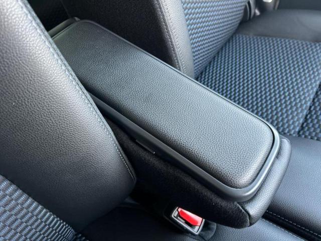 タント カスタムＲＳ　保証書／純正　１０インチ　メモリーナビ／スマートアシスト（トヨタ・ダイハツ）／両側電動スライドドア／シートヒーター　前席／パノラマモニター／車線逸脱防止支援システム／シート　ハーフレザー　ターボ（31枚目）