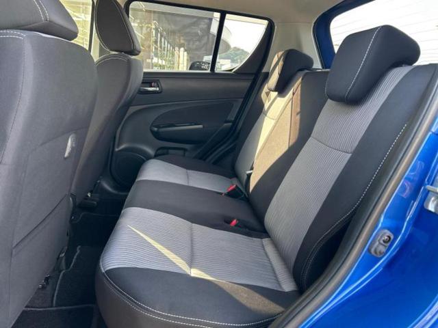 スイフト RS USBジャック/ETC/EBD付ABS/エアバッグ 運転席/エアバッグ 助手席/アルミホイール 純正 16インチ/パワーウインドウ/キーレスエントリー/オートエアコン/パワーステアリング 盗難防止装置(7枚目)