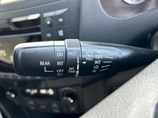 スイフト RS USBジャック/ETC/EBD付ABS/エアバッグ 運転席/エアバッグ 助手席/アルミホイール 純正 16インチ/パワーウインドウ/キーレスエントリー/オートエアコン/パワーステアリング 盗難防止装置(13枚目)