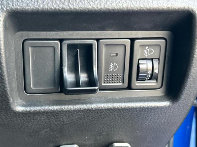 スイフト RS USBジャック/ETC/EBD付ABS/エアバッグ 運転席/エアバッグ 助手席/アルミホイール 純正 16インチ/パワーウインドウ/キーレスエントリー/オートエアコン/パワーステアリング 盗難防止装置(17枚目)