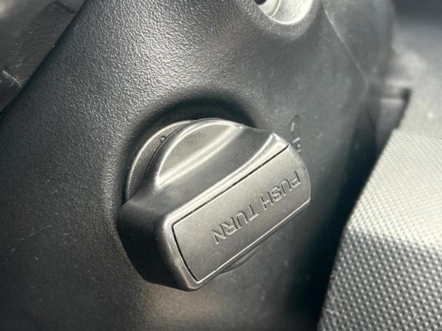 フリードスパイクハイブリッド ハイブリッドプレミアムエディション　社外　ＳＤナビ／フリップダウンモニター／両側電動スライドドア／シート　合皮／ヘッドランプ　ＨＩＤ／ＥＴＣ／ＥＢＤ付ＡＢＳ／横滑り防止装置／アイドリングストップ／フルセグＴＶ／エアバッグ　運転席（18枚目）