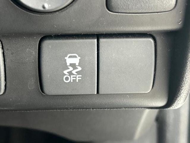 フリードスパイクハイブリッド ハイブリッドプレミアムエディション　社外　ＳＤナビ／フリップダウンモニター／両側電動スライドドア／シート　合皮／ヘッドランプ　ＨＩＤ／ＥＴＣ／ＥＢＤ付ＡＢＳ／横滑り防止装置／アイドリングストップ／フルセグＴＶ／エアバッグ　運転席（24枚目）