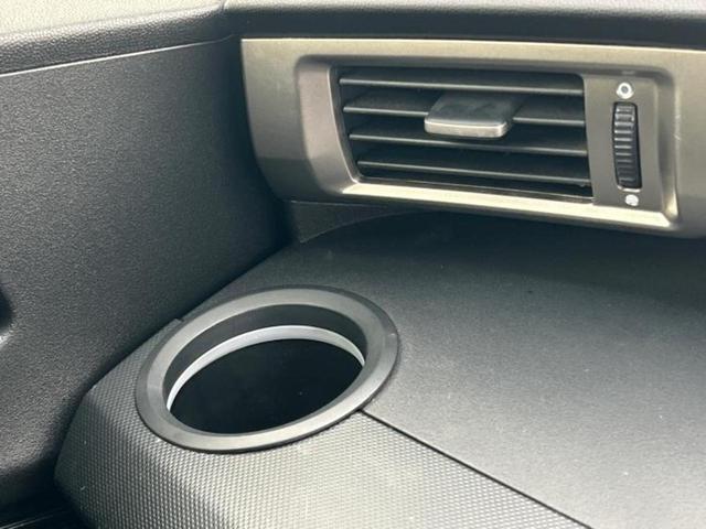 フリードスパイクハイブリッド ハイブリッドプレミアムエディション　社外　ＳＤナビ／フリップダウンモニター／両側電動スライドドア／シート　合皮／ヘッドランプ　ＨＩＤ／ＥＴＣ／ＥＢＤ付ＡＢＳ／横滑り防止装置／アイドリングストップ／フルセグＴＶ／エアバッグ　運転席（31枚目）