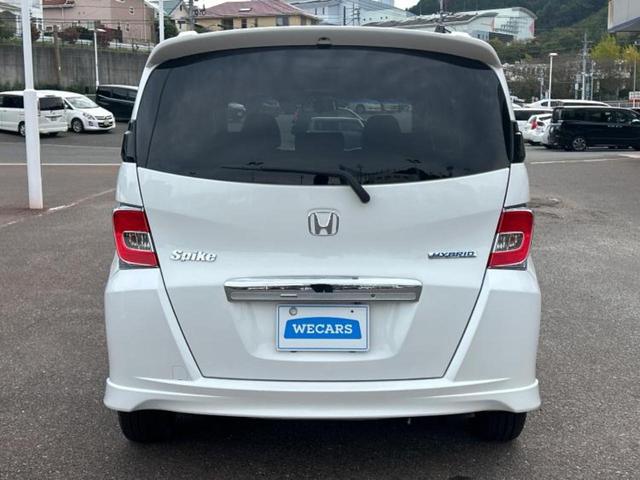 フリードスパイクハイブリッド ハイブリッドプレミアムエディション　社外　ＳＤナビ／フリップダウンモニター／両側電動スライドドア／シート　合皮／ヘッドランプ　ＨＩＤ／ＥＴＣ／ＥＢＤ付ＡＢＳ／横滑り防止装置／アイドリングストップ／フルセグＴＶ／エアバッグ　運転席（49枚目）