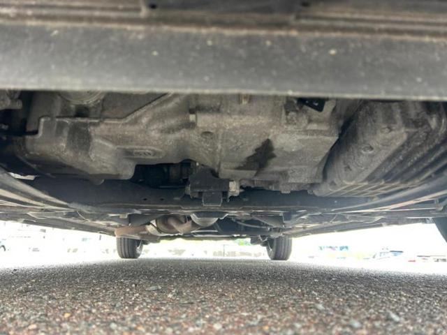 フリードスパイクハイブリッド ハイブリッドプレミアムエディション　社外　ＳＤナビ／フリップダウンモニター／両側電動スライドドア／シート　合皮／ヘッドランプ　ＨＩＤ／ＥＴＣ／ＥＢＤ付ＡＢＳ／横滑り防止装置／アイドリングストップ／フルセグＴＶ／エアバッグ　運転席（51枚目）