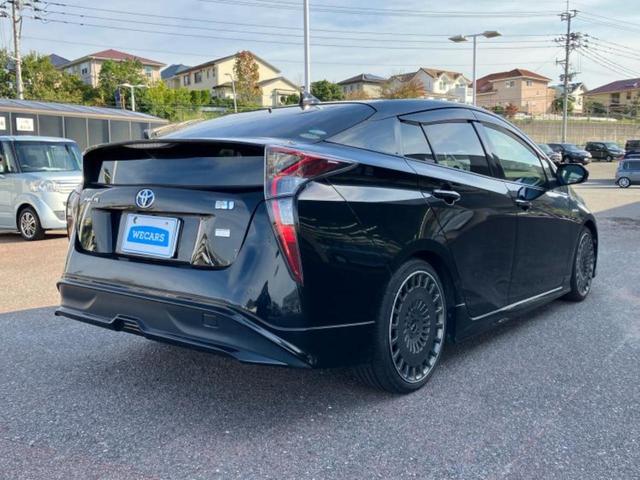 プリウス Sツーリングセレクション 新品タイヤ/保証書/純正 9インチ SDナビ/シートヒーター/ヘッドランプ LED/Bluetooth接続/ETC/EBD付ABS/横滑り防止装置/フルセグTV/DVD/エアバッグ 運転席 ローダウン(3枚目)