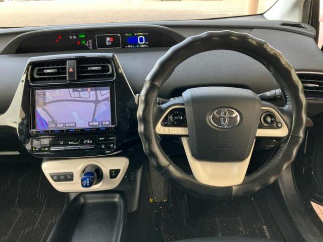 プリウス Sツーリングセレクション 新品タイヤ/保証書/純正 9インチ SDナビ/シートヒーター/ヘッドランプ LED/Bluetooth接続/ETC/EBD付ABS/横滑り防止装置/フルセグTV/DVD/エアバッグ 運転席 ローダウン(15枚目)