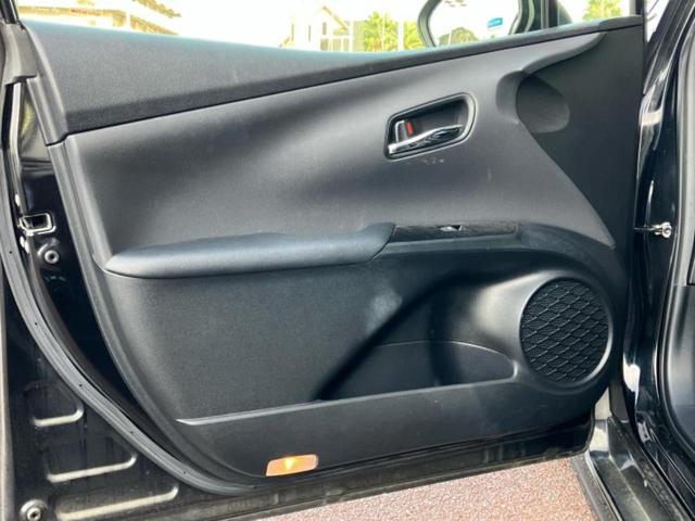 プリウス Sツーリングセレクション 新品タイヤ/保証書/純正 9インチ SDナビ/シートヒーター/ヘッドランプ LED/Bluetooth接続/ETC/EBD付ABS/横滑り防止装置/フルセグTV/DVD/エアバッグ 運転席 ローダウン(22枚目)