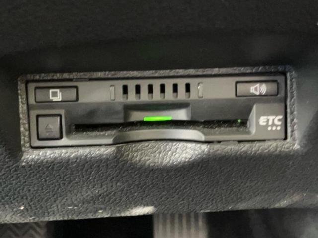 プリウス Sツーリングセレクション 新品タイヤ/保証書/純正 9インチ SDナビ/シートヒーター/ヘッドランプ LED/Bluetooth接続/ETC/EBD付ABS/横滑り防止装置/フルセグTV/DVD/エアバッグ 運転席 ローダウン(26枚目)