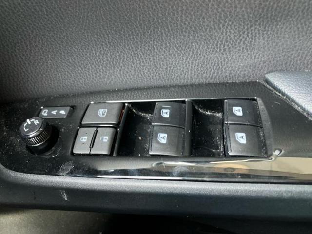 プリウス Sツーリングセレクション 新品タイヤ/保証書/純正 9インチ SDナビ/シートヒーター/ヘッドランプ LED/Bluetooth接続/ETC/EBD付ABS/横滑り防止装置/フルセグTV/DVD/エアバッグ 運転席 ローダウン(27枚目)