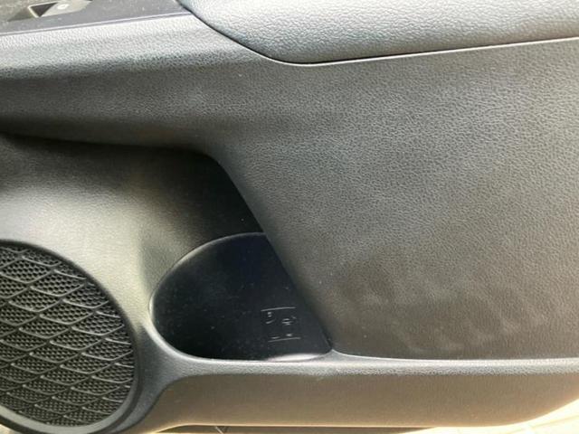 プリウス Sツーリングセレクション 新品タイヤ/保証書/純正 9インチ SDナビ/シートヒーター/ヘッドランプ LED/Bluetooth接続/ETC/EBD付ABS/横滑り防止装置/フルセグTV/DVD/エアバッグ 運転席 ローダウン(43枚目)