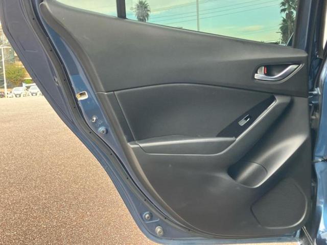 アクセラ 15Sプロアクティブ 保証書/純正 SDナビ/衝突安全装置/全方位モニター/車線逸脱防止支援システム/ドライブレコーダー 360°/ヘッドランプ LED/Bluetooth接続/ETC/EBD付ABS/横滑り防止装置(21枚目)