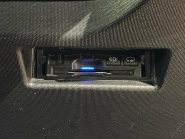 アクア G 保証書/社外 SDナビ/衝突安全装置/車線逸脱防止支援システム/ヘッドランプ LED/Bluetooth接続/ETC/EBD付ABS/横滑り防止装置/アイドリングストップ/クルーズコントロール(18枚目)