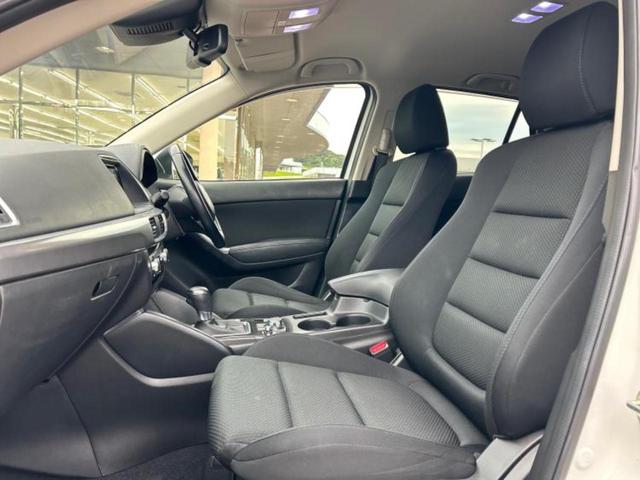 CX-5 20Sプロアクティブ 保証書/純正 SDナビ/衝突安全装置/車線逸脱防止支援システム/ヘッドランプ HID/ETC/EBD付ABS/横滑り防止装置/アイドリングストップ/サイドモニター/バックモニター/フルセグTV(6枚目)