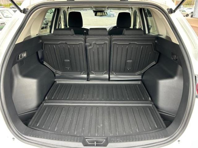 CX-5 20Sプロアクティブ 保証書/純正 SDナビ/衝突安全装置/車線逸脱防止支援システム/ヘッドランプ HID/ETC/EBD付ABS/横滑り防止装置/アイドリングストップ/サイドモニター/バックモニター/フルセグTV(8枚目)