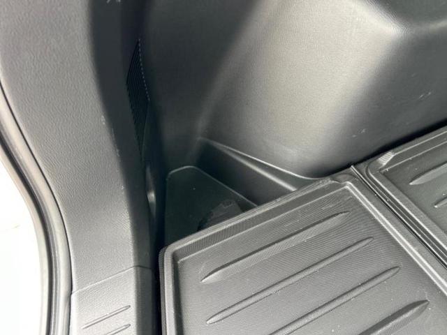 CX-5 20Sプロアクティブ 保証書/純正 SDナビ/衝突安全装置/車線逸脱防止支援システム/ヘッドランプ HID/ETC/EBD付ABS/横滑り防止装置/アイドリングストップ/サイドモニター/バックモニター/フルセグTV(26枚目)