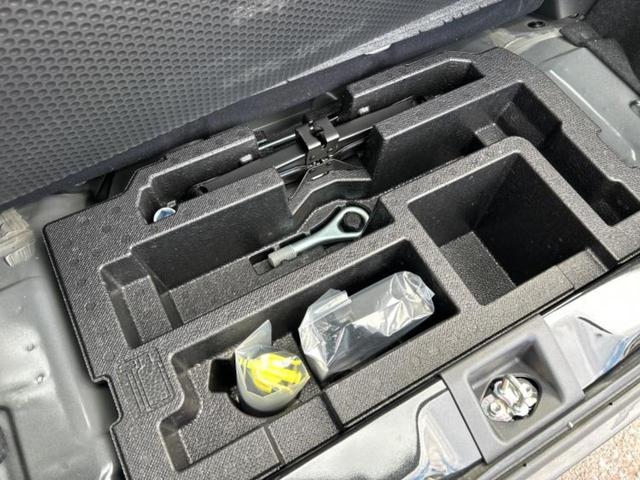 ミライース L 新品タイヤ/保証書/EBD付ABS/横滑り防止装置/アイドリングストップ/禁煙車/エアバッグ 運転席/エアバッグ 助手席/衝突安全ボディ/パワーウインドウ/キーレスエントリー/マニュアルエアコン(24枚目)