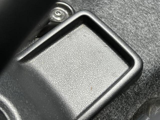 ミライース L 新品タイヤ/保証書/EBD付ABS/横滑り防止装置/アイドリングストップ/禁煙車/エアバッグ 運転席/エアバッグ 助手席/衝突安全ボディ/パワーウインドウ/キーレスエントリー/マニュアルエアコン(32枚目)