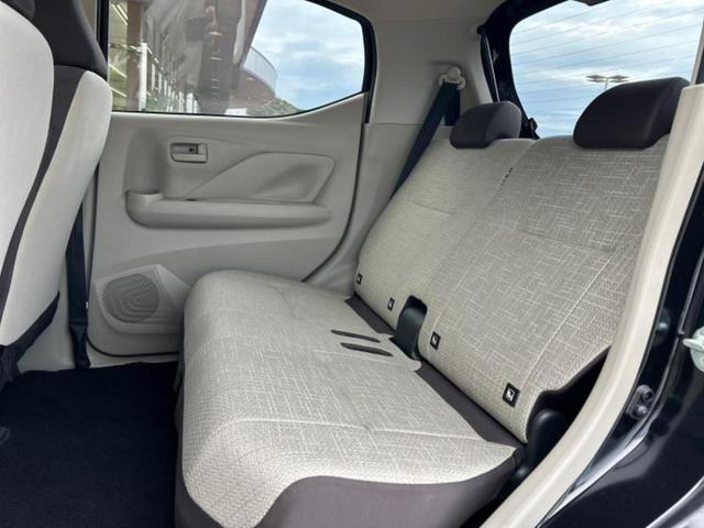 デイズ Ｓ　新品タイヤ／保証書／ＵＳＢジャック／ＥＢＤ付ＡＢＳ／アイドリングストップ／禁煙車／エアバッグ　運転席／エアバッグ　助手席／衝突安全ボディ／パワーウインドウ／オートライト／取扱説明書　レンタカーアップ（7枚目）