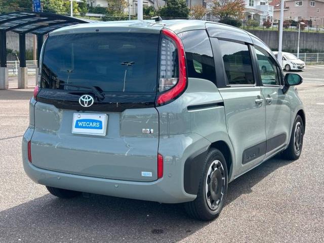 シエンタ ハイブリッドＺ　新品タイヤ／保証書／ディスプレイオーディオ＋ナビ１０インチ／衝突安全装置／両側電動スライドドア／シートヒーター　前席／全方位モニター／車線逸脱防止支援システム／ヘッドランプ　ＬＥＤ　全周囲カメラ（3枚目）