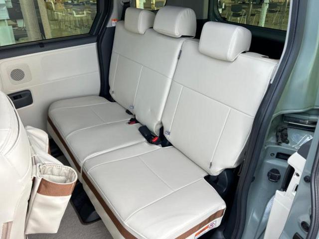 シエンタ ハイブリッドＺ　新品タイヤ／保証書／ディスプレイオーディオ＋ナビ１０インチ／衝突安全装置／両側電動スライドドア／シートヒーター　前席／全方位モニター／車線逸脱防止支援システム／ヘッドランプ　ＬＥＤ　全周囲カメラ（7枚目）