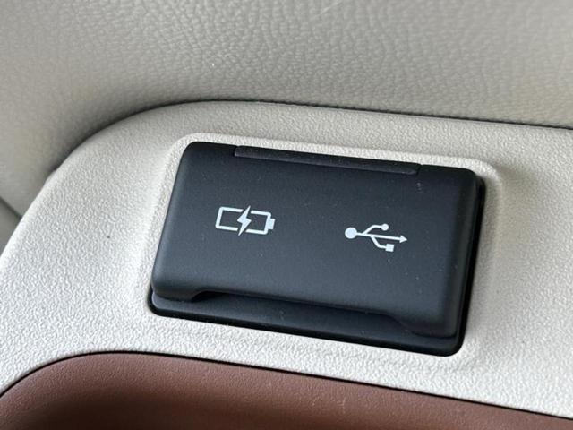 シエンタ ハイブリッドＺ　新品タイヤ／保証書／ディスプレイオーディオ＋ナビ１０インチ／衝突安全装置／両側電動スライドドア／シートヒーター　前席／全方位モニター／車線逸脱防止支援システム／ヘッドランプ　ＬＥＤ　全周囲カメラ（35枚目）