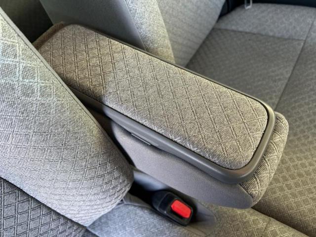 全国に店舗を展開しているのでどこでもお取り寄せが可能です！この車が気になるけど遠方だから・・・と諦める必要はありません！※別途陸送費が必要です。