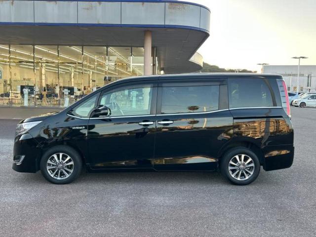 エスクァイア ハイブリッドGi 保証書/純正 10インチ SDナビ/フリップダウンモニター/両側電動スライドドア/シートヒーター 前席/シート 合皮/ヘッドランプ LED/Bluetooth接続/ETC/EBD付ABS バックカメラ(2枚目)