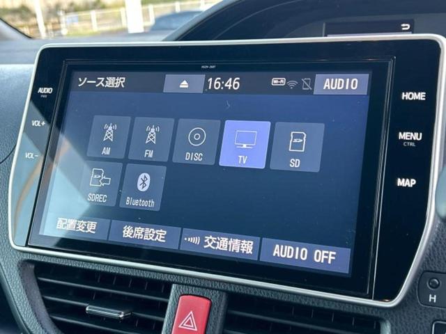エスクァイア ハイブリッドGi 保証書/純正 10インチ SDナビ/フリップダウンモニター/両側電動スライドドア/シートヒーター 前席/シート 合皮/ヘッドランプ LED/Bluetooth接続/ETC/EBD付ABS バックカメラ(10枚目)