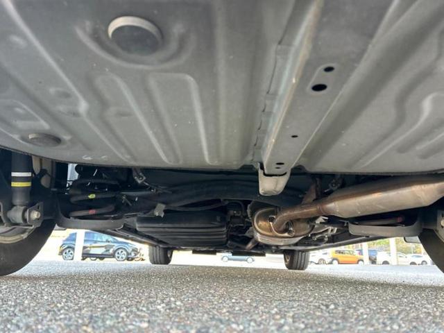 エスクァイア ハイブリッドGi 保証書/純正 10インチ SDナビ/フリップダウンモニター/両側電動スライドドア/シートヒーター 前席/シート 合皮/ヘッドランプ LED/Bluetooth接続/ETC/EBD付ABS バックカメラ(57枚目)