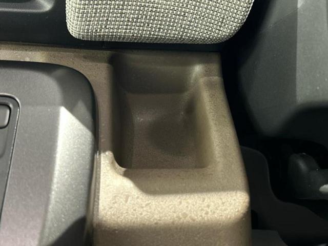 フリード AIR 保証書/純正 8インチ ナビ/ホンダセンシング/両側電動スライドドア/車線逸脱防止支援システム/登録済未使用車/ヘッドランプ LED/Bluetooth接続/EBD付ABS/アイドリングストップ(38枚目)