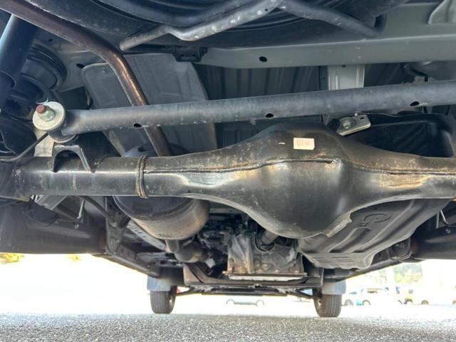 ハイゼットカーゴ デラックス　新品タイヤ／保証書／ディスプレイオーディオ／スマートアシスト（トヨタ・ダイハツ）／車線逸脱防止支援システム／ＵＳＢジャック／Ｂｌｕｅｔｏｏｔｈ接続／ＥＴＣ／ＥＢＤ付ＡＢＳ／横滑り防止装置　バックカメラ（46枚目）