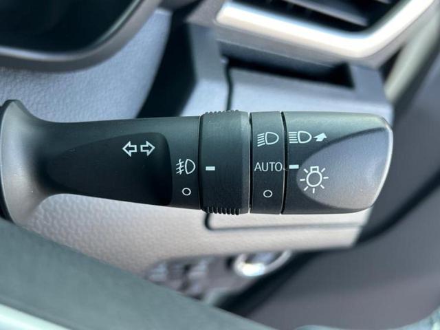 ルーミー カスタムＧ－Ｔ　保証書／社外　９インチ　ＳＤナビ／衝突安全装置／両側電動スライドドア／パノラミックビューモニター／車線逸脱防止支援システム／ヘッドランプ　ＬＥＤ／Ｂｌｕｅｔｏｏｔｈ接続／ＥＴＣ／ＥＢＤ付ＡＢＳ（15枚目）