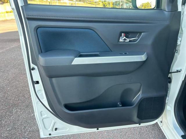 ルーミー カスタムＧ－Ｔ　保証書／社外　９インチ　ＳＤナビ／衝突安全装置／両側電動スライドドア／パノラミックビューモニター／車線逸脱防止支援システム／ヘッドランプ　ＬＥＤ／Ｂｌｕｅｔｏｏｔｈ接続／ＥＴＣ／ＥＢＤ付ＡＢＳ（22枚目）