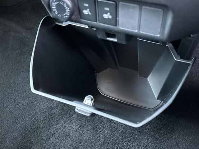 ルーミー カスタムＧ－Ｔ　保証書／社外　９インチ　ＳＤナビ／衝突安全装置／両側電動スライドドア／パノラミックビューモニター／車線逸脱防止支援システム／ヘッドランプ　ＬＥＤ／Ｂｌｕｅｔｏｏｔｈ接続／ＥＴＣ／ＥＢＤ付ＡＢＳ（39枚目）