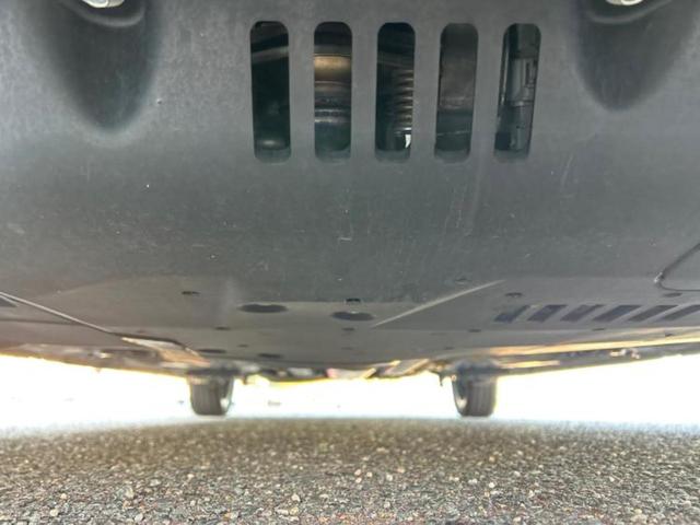 ルーミー カスタムＧ－Ｔ　保証書／社外　９インチ　ＳＤナビ／衝突安全装置／両側電動スライドドア／パノラミックビューモニター／車線逸脱防止支援システム／ヘッドランプ　ＬＥＤ／Ｂｌｕｅｔｏｏｔｈ接続／ＥＴＣ／ＥＢＤ付ＡＢＳ（54枚目）