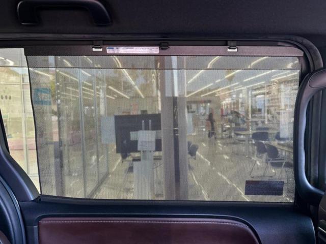 エスクァイア Ｇｉプレミアムパッケージ　純正　９インチ　ナビ／デジタルインナーミラー／トヨタセーフティセンス／両側電動スライドドア／シートヒーター　前席／車線逸脱防止支援システム／ドライブレコーダー　前後／ヘッドランプ　ＬＥＤ　バックカメラ（53枚目）