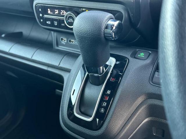 N-WGNカスタム L・ターボホンダセンシング 保証書/純正 8インチ SDナビ/衝突安全装置/シートヒーター/車線逸脱防止支援システム/シート ハーフレザー/ドライブレコーダー 前後/ヘッドランプ LED/USBジャック 衝突被害軽減システム(17枚目)